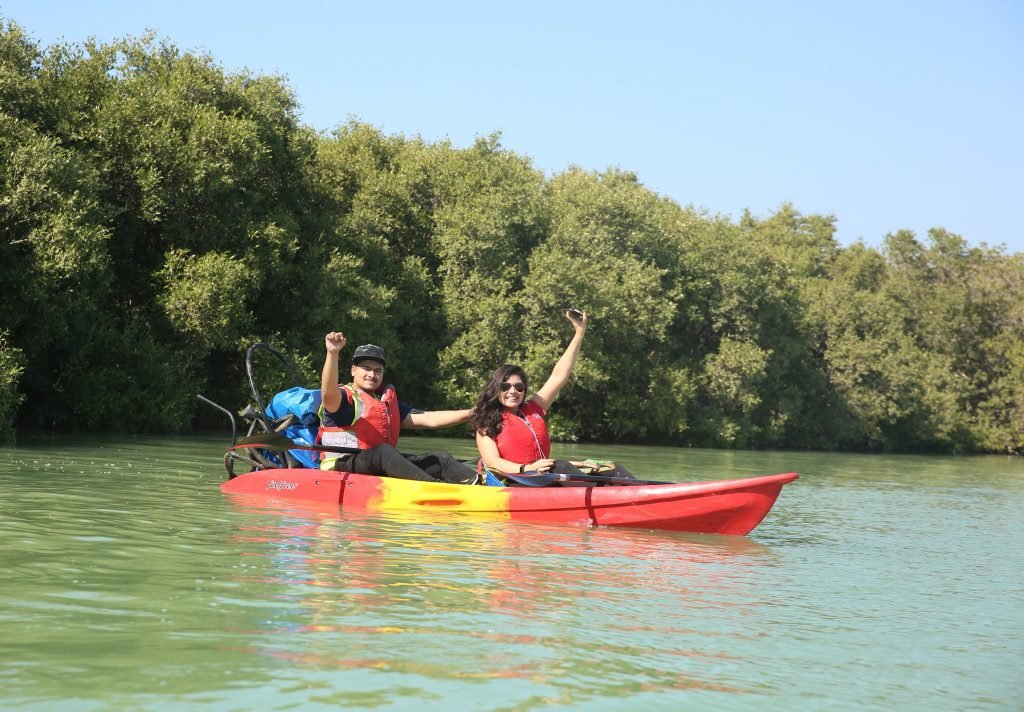 Companies for God to do good Kayaking