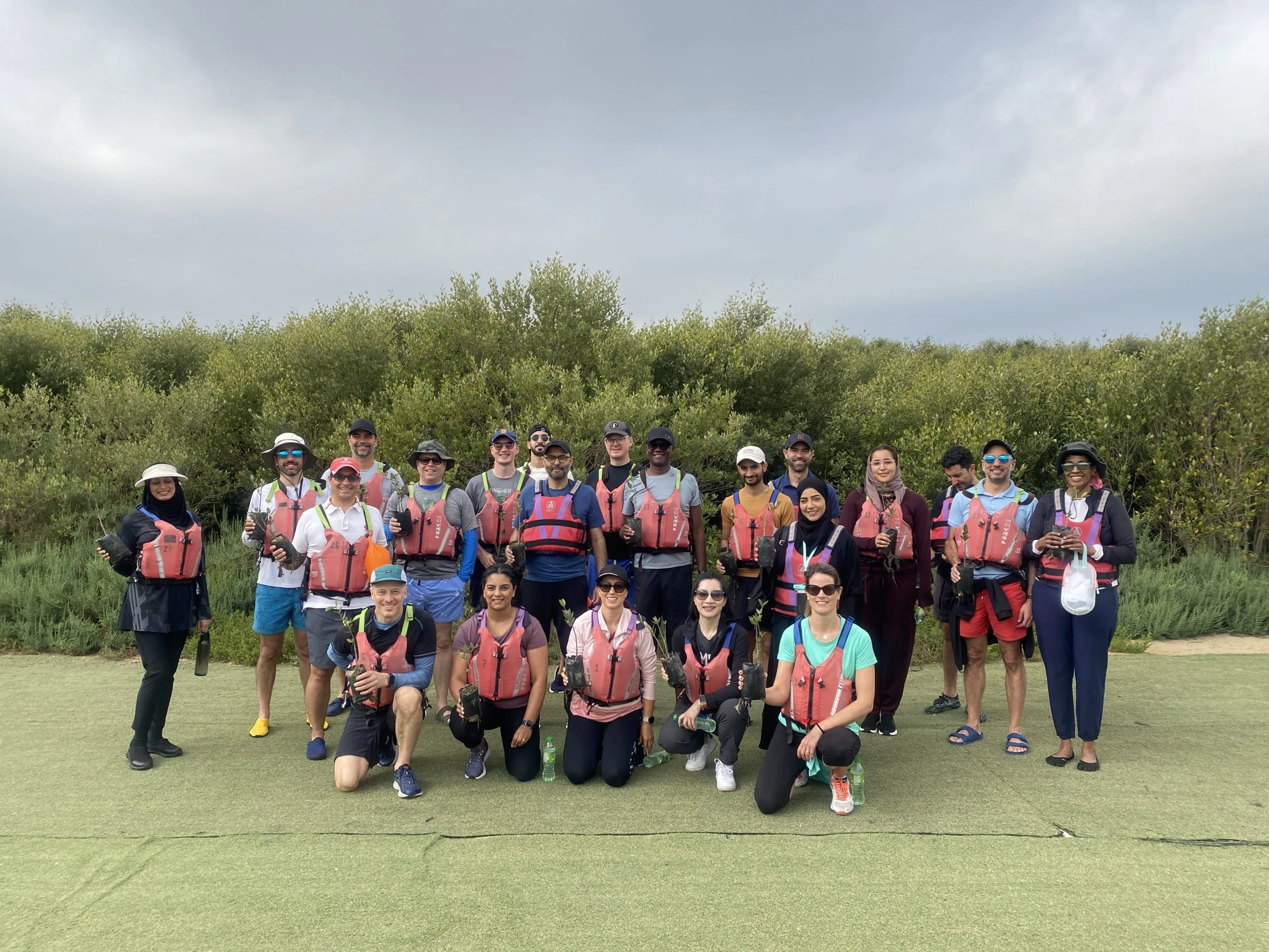 Kayaking & Mangrove Planting for a Healthy Planet with Mubadala Team