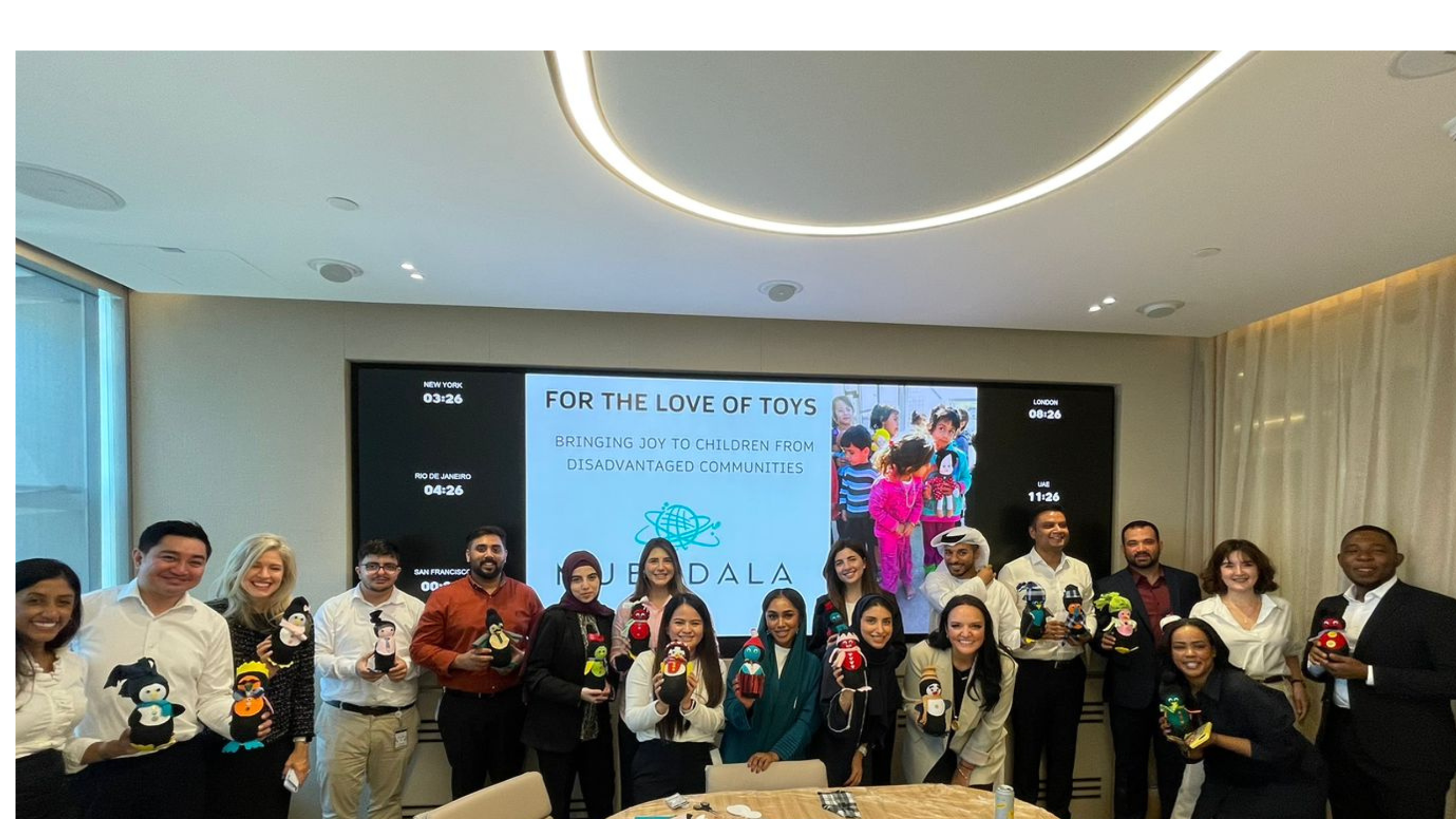 Mubadala Dubai Team Building: Making Toys for Children in Need